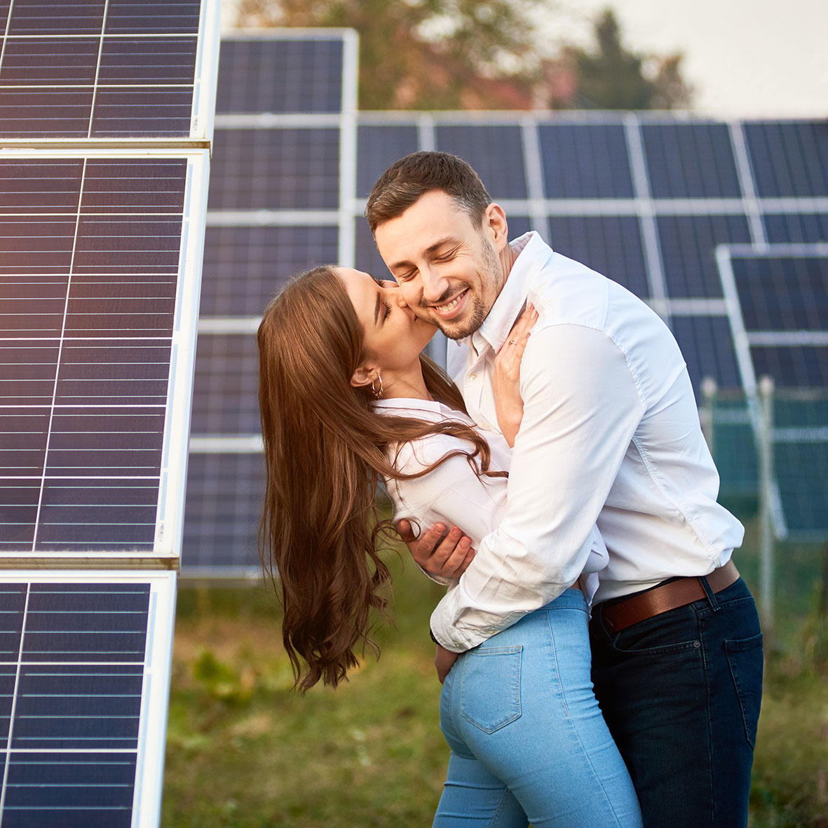 web-loving-couple-at-solar-farm-2022-05-20-20-34-09-utc